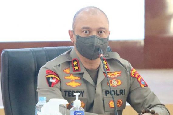 Irjen Teddy Minahasa Memerangi Judi, Dahlan Iskan Singgung Konsorsium 303 Surabaya - JPNN.COM