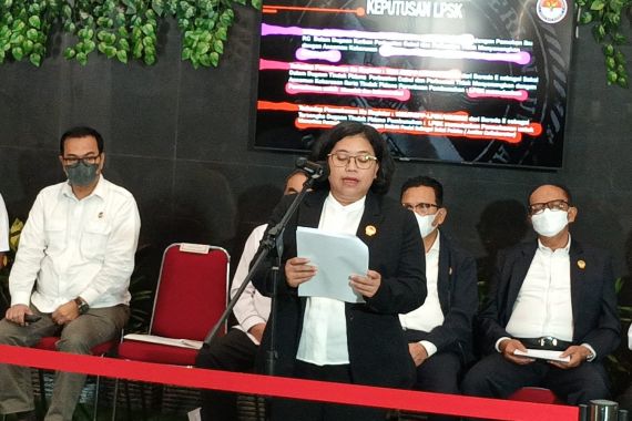 Minta Perlindungan LPSK, Ferdy Sambo Klaim Istrinya Terancam Pemberitaan Media - JPNN.COM