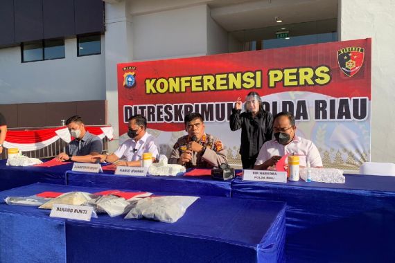 Identitas Mayat yang Ditemukan Mengapung di Laut Bengkalis Terungkap, Ternyata - JPNN.COM