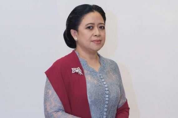 Puan Pakai Kebaya Kartini Berselendang Merah di Upacara HUT ke-77 RI di Istana, Nih Maknanya - JPNN.COM