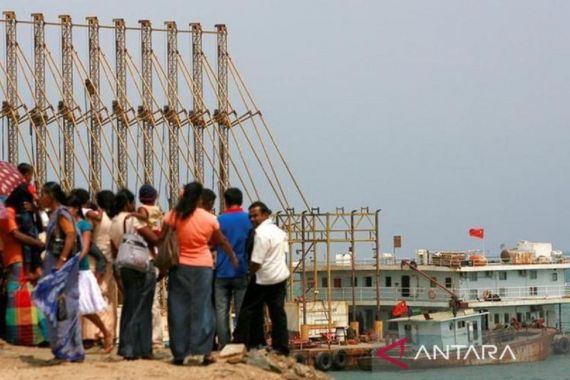 Jebakan Utang Berhasil, Kapal Riset China Bersandar di Pelabuhan Sri Lanka, Meresahkan! - JPNN.COM