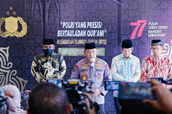 Hadiri Anugerah MTQ Polri, Kapolri Berharap Anak Buahnya Makin Presisi - JPNN.COM