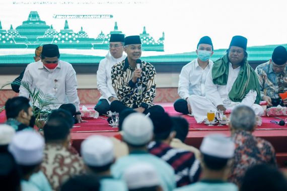 Ganjar Pranowo: Rakyat Indonesia Selalu Punya Cara untuk Bersatu - JPNN.COM