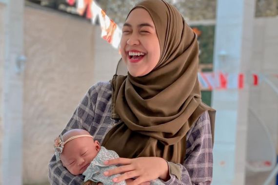 Kerap Dikritik Soal Pola Asuh Anak, Ria Ricis Bilang Begini - JPNN.COM