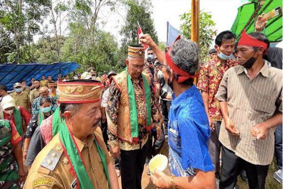 Gandeng Masyarakat Adat Ketemenggungan Tae, Kemdikbudristek Gelar Festival Lingkar Tiong Kandang - JPNN.COM