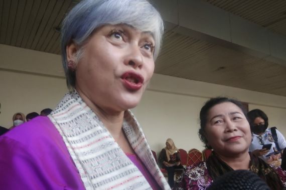 Skenario Dusta Putri Candrawathi Dihebohkan Lagi, Irma Hutabarat Bereaksi pakai Nada Tinggi - JPNN.COM