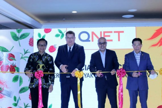 QNET Hadirkan Qberry dan Minyak Buah Merah Plus Virgin Coconut Oil - JPNN.COM