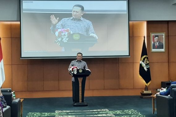 Jafar Hafsah Meluncurkan Buku NKRI Harga Mati, Ketua MPR Berpesan Begini - JPNN.COM