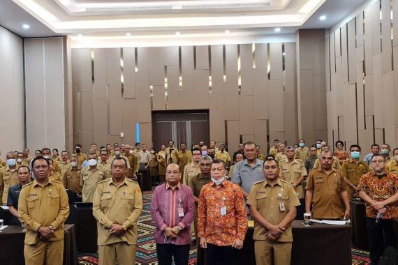 Kemendagri Turunkan Tim Gabungan ke NTT Dorong Percepatan Realisasi APBD - JPNN.COM