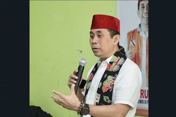 Anies Meresmikan Kampung Susun Produktif Tumbuh Cakung, Kamrussamad: Ada Air Bersihnya Enggak? - JPNN.COM