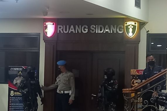 Brigadir Frillyan Disanksi Demosi Selama 2 Tahun di Kasus Ferdy Sambo - JPNN.COM