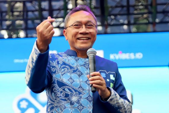 Pesan Zulkifli Hasan Ketika Hadir di Festival Birukan Langit Indonesia - JPNN.COM