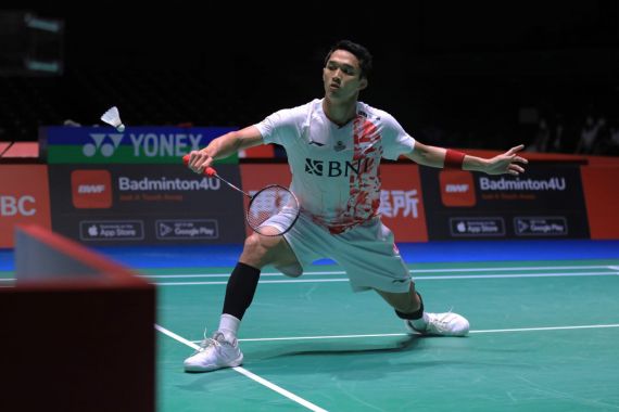 Kata Jonatan Christie Seusai Jadi Wakil Indonesia Pertama di Perempat Final French Open 2022 - JPNN.COM