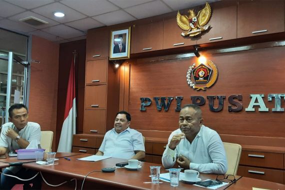 PWI Keluarkan Larangan, Seluruh Wartawan Indonesia Wajib Tahu - JPNN.COM