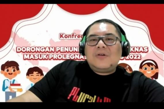 Indra Charismiadji Sebut Penyusunan RUU Sisdiknas Seperti Hantu, DPR Jangan Gegabah - JPNN.COM