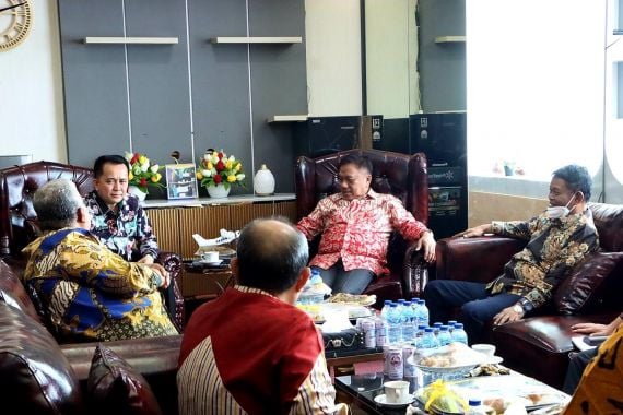 Terima Audensi Gubernur Se-Sulawesi, Agus Fatoni: Bahas Keuangan Daerah & Pembangunan Regional - JPNN.COM