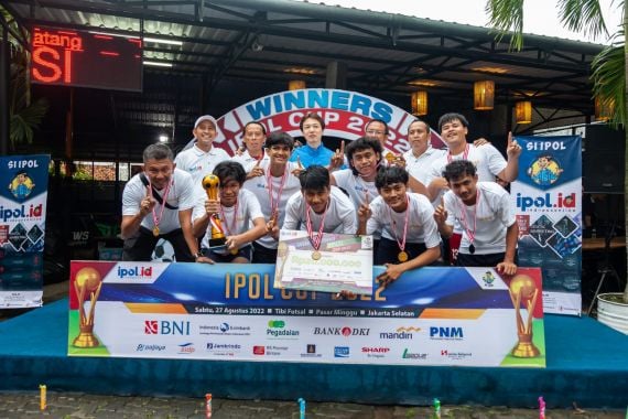 Tim RS Premier Bintaro Juara Ipol Cup 2022 - JPNN.COM