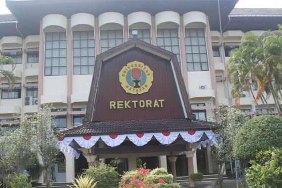 Universitas Mataram Menolak Rocky Gerung Sebagai Pemateri Seminar - JPNN.COM