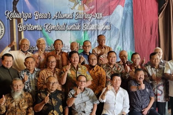 Para Purnawirawan Jenderal TNI-Polri Berkumpul, Mereka Melepas Rindu - JPNN.COM