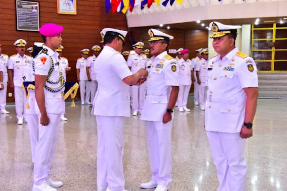 Laksamana Yudo Pimpin Sertijab Tiga Perwira Tinggi TNI AL, Nih Daftar Namanya - JPNN.COM