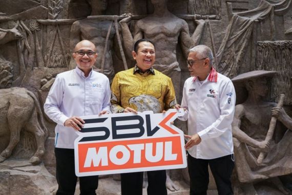 WSBK Indonesia Round 2022 Siap Digelar di Mandalika, Bamsoet: Tiket Sudah Bisa Dibeli - JPNN.COM
