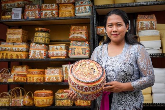 Gandeng Dekranas, Kemenkop UKM Dorong Pengembangan UMKM Lewat Cerita Kriya - JPNN.COM