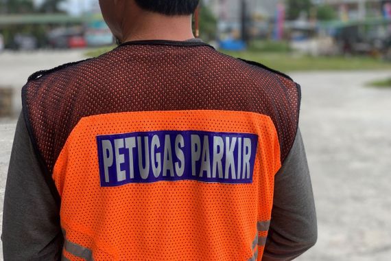 Tarif Parkir di Pekanbaru Naik, Tukang Pungut Tak Mau Ribut dengan Pengendara - JPNN.COM
