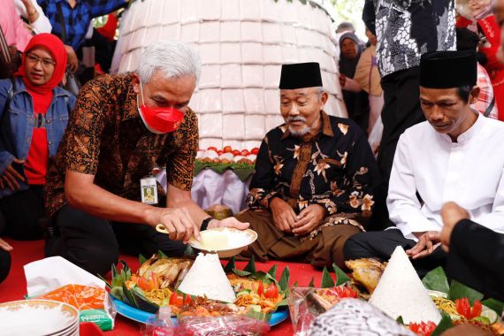 Upaya Ganjar Pranowo Membangun Desa Tuai Pujian dari Warga Cilacap  - JPNN.COM