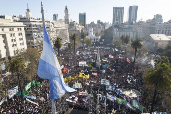 Wapres Argentina Nyaris Dibunuh, Presiden Salahkan Ujaran Kebencian - JPNN.COM