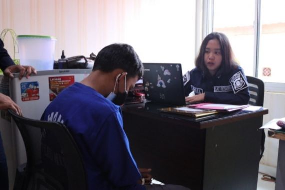 Pengakuan Bocah SMP Gagahi Keponakannya Sendiri, Bikin Emosi - JPNN.COM
