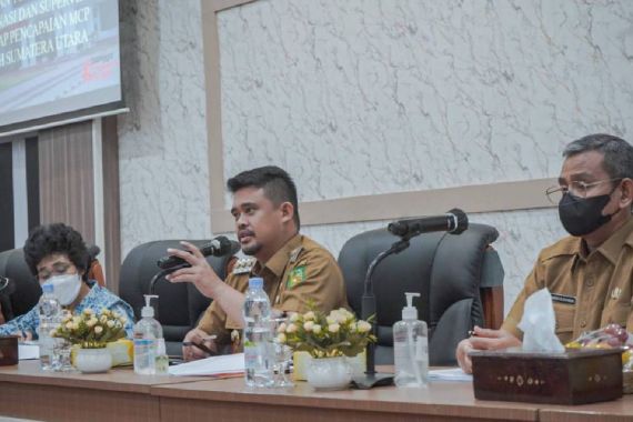 Begini Jurus Menantu Jokowi Membabat KKN di Pemko Medan, Mantap! - JPNN.COM