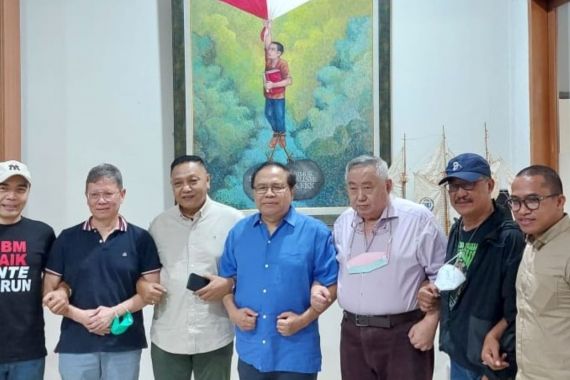 Rizal Ramli Cs Sebut Kenaikan BBM Kebijakan Cacat, Turunkan Lagi Harganya - JPNN.COM