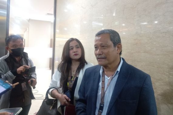 Erman Umar Ungkap Alasan Bripka Ricky Rizal Ogah Ajukan Justice Collaborator - JPNN.COM