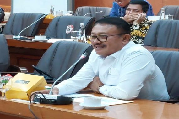BBM Naik, Gde Sumarjaya Berharap Indonesia BIsa Tingkatkan Produksi Minyak - JPNN.COM