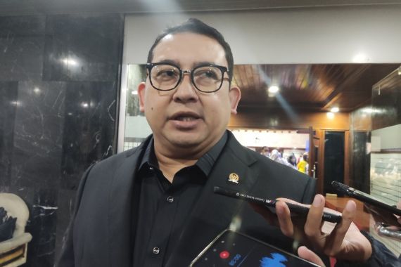 Fadli Zon Beber 3 Tantangan untuk Calon Panglima TNI Jenderal Agus Subiyanto - JPNN.COM