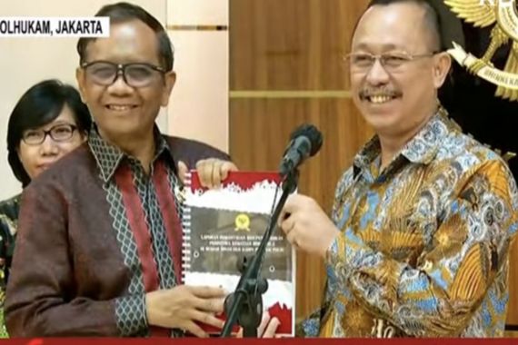 Komnas HAM Serahkan Laporan Pembunuhan Brigadir J, Ini yang Ditemukan - JPNN.COM