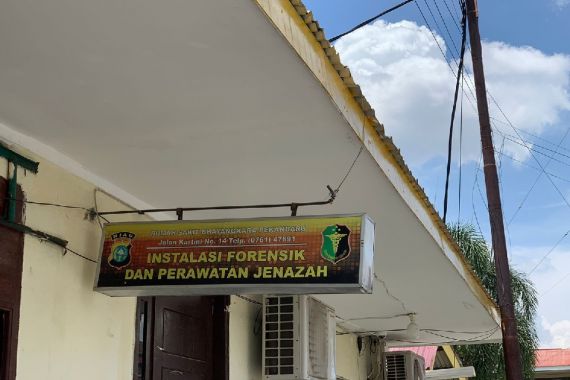 Polisi Dalami Bukti-bukti Terkait Misteri Kematian PNS Pemprov Riau - JPNN.COM