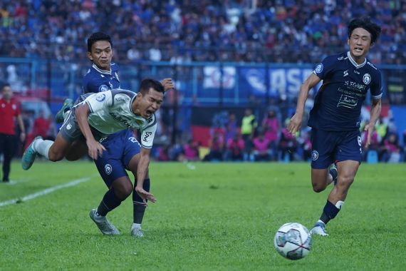 Persib Bocorkan Kondisi Terkini Erwin Ramdani, Ternyata! - JPNN.COM