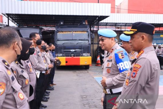 Karo Provos Polri Ingatkan Anggota Tidak Melakukan Pelanggaran Sekecil Apa Pun - JPNN.COM