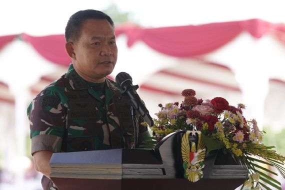 Wahai Effendi Simbolon, Jenderal Dudung Sudah Sakit Hati, TNI AD Punya Harga Diri - JPNN.COM