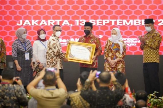 Sulsel Usulkan Formasi PPPK Guru Paling Banyak, Gubernur Andi Sulaiman Raih Penghargaan - JPNN.COM