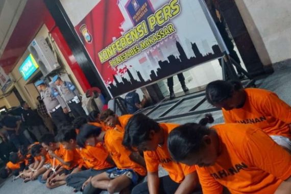 Sopir di Makassar Tewas Dikeroyok Puluhan Orang, 3 Pelaku Ditangkap, Lainnya Masih Buron - JPNN.COM
