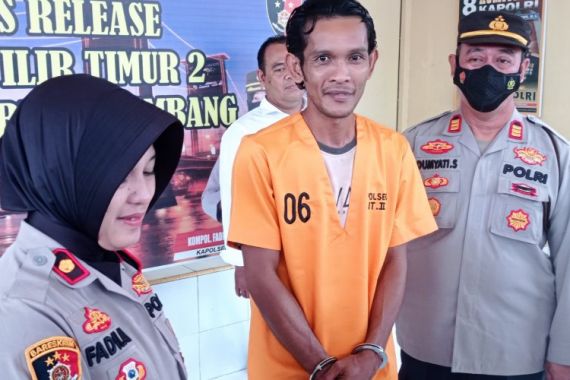 Rindu Anak dan Istri, Buronan Pulang Kampung, Ditangkap Polisi - JPNN.COM