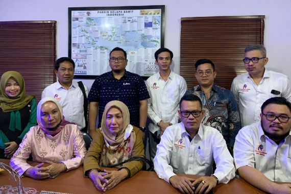 DPW RSI Siap Antar Batik Riau Dikenal Dunia - JPNN.COM