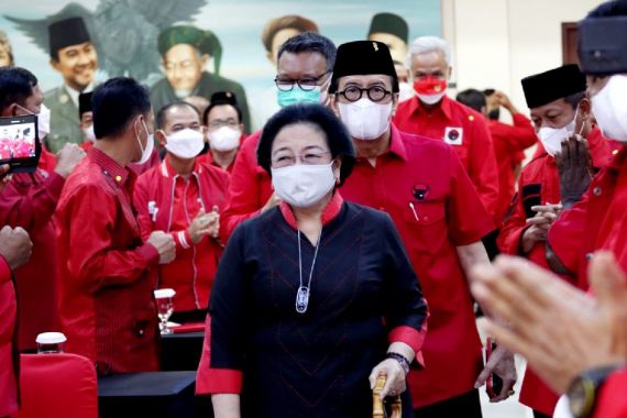 Arahan Megawati Sangat Jelas dan Tegas untuk Kader PDIP yang Jadi Kepala Daerah - JPNN.COM