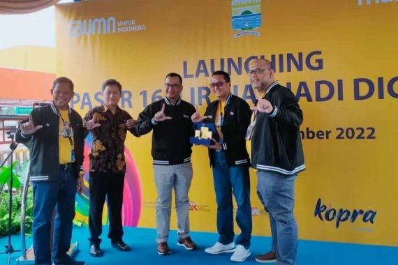 Lakukan Digitalisasi, Pasar 16 Ilir Palembang Menerima Pembayaran Nontunai - JPNN.COM