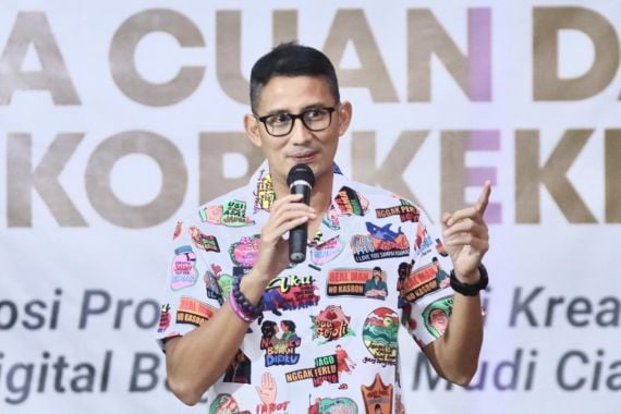 Lewat Benih Budidaya Ikan Tawar, Sandiaga Uno Berhasil Ciptakan Peluang Usaha Desa di Ciamis - JPNN.COM