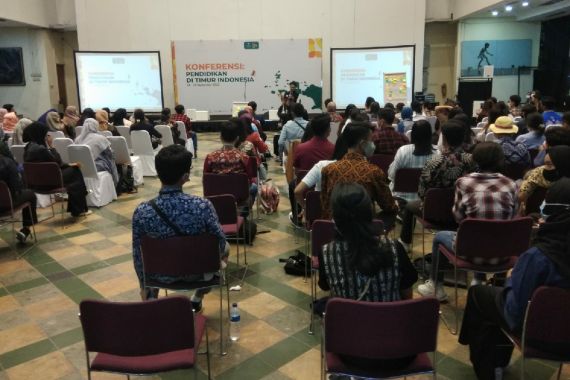 Para Guru Bersuara di Konferensi Pendidikan Timur Indonesia, Semoga Didengar Pemerintah  - JPNN.COM