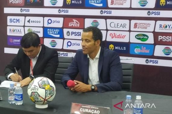 Pernyataan Pelatih Timnas Curacao Seusai Dikalahkan Indonesia - JPNN.COM