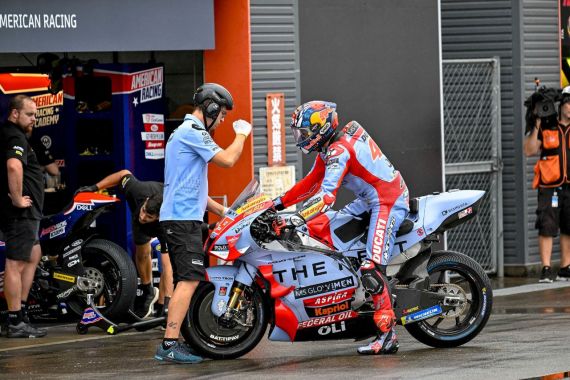 Kurang Beruntung di Kualifikasi MotoGP Jepang, Pembalap Gresini Racing Berharap Ini Besok - JPNN.COM